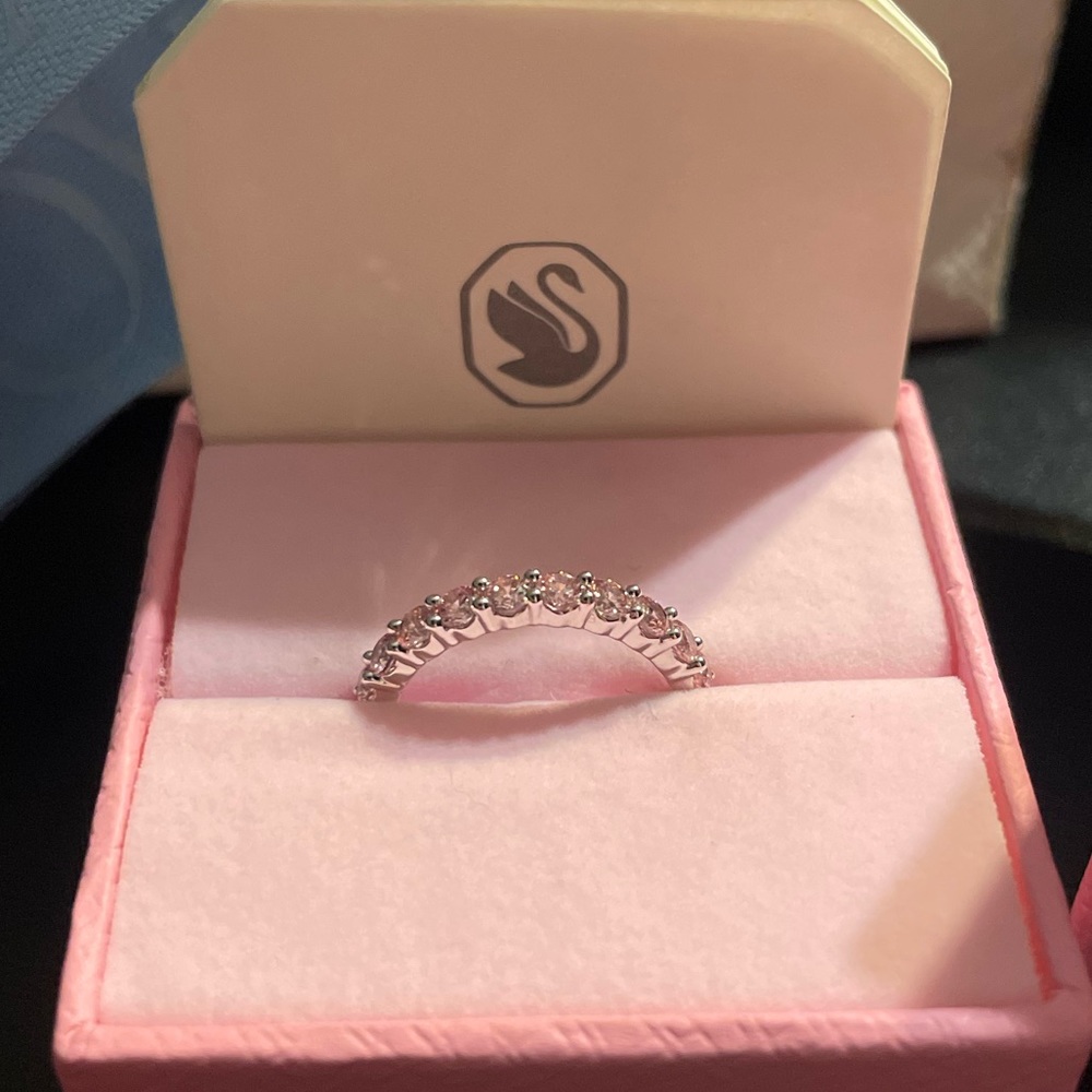 New Swarovski Silver Ring with Pink Gems